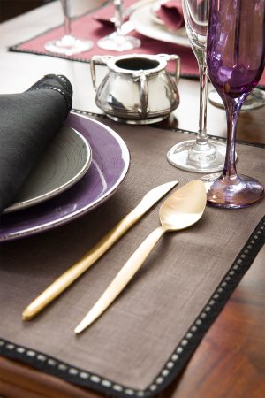 Carmina Linen American Service