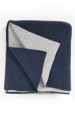 Magnolia Throw